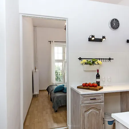 Апартаменты Center - Ogarna 1 Art In By Apartmore