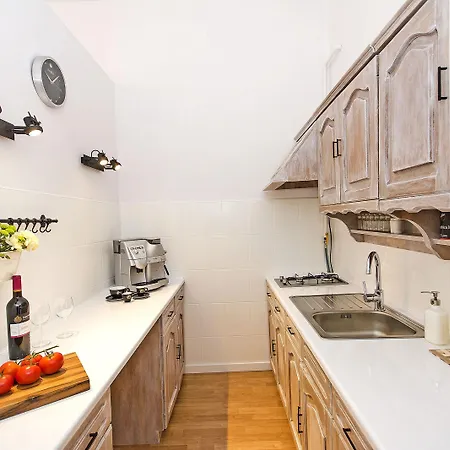 Διαμέρισμα Center - Ogarna 1 Art In By Apartmore *