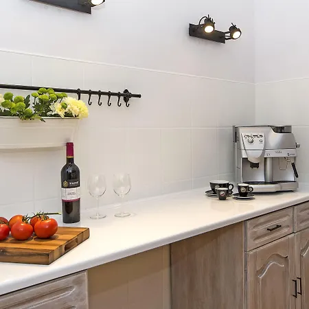 Apartamento Center - Ogarna 1 Art In By Apartmore