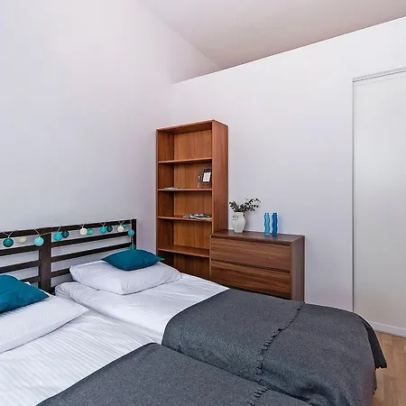 Center - Ogarna 1 Art In By Apartmore דירה