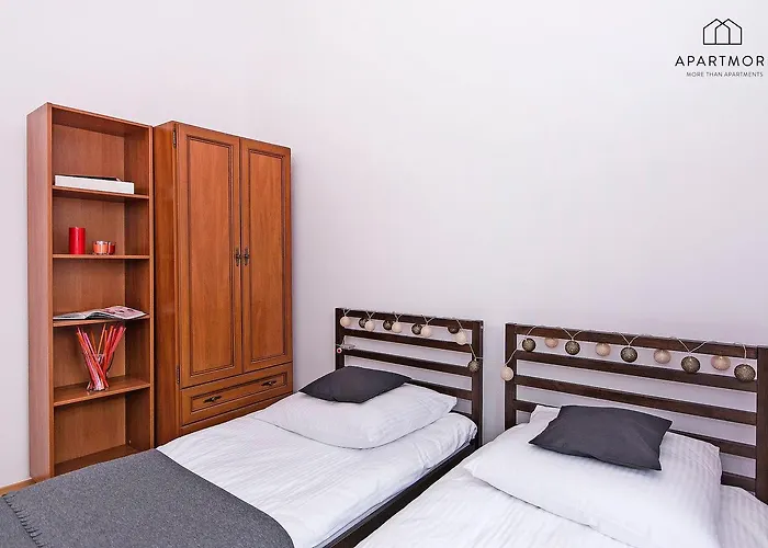 Center - Ogarna 1 Art In By Apartmore *